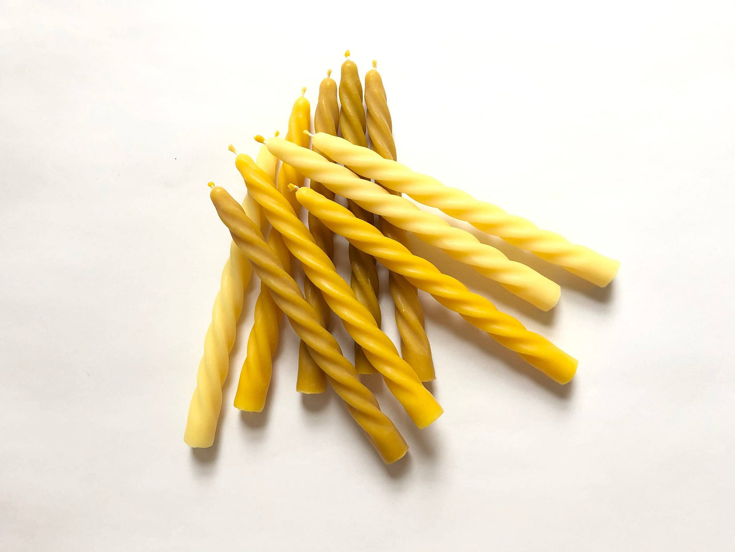 Taper candle, Dinner candle,Twisted taper,Beeswax tapers: 5 candles