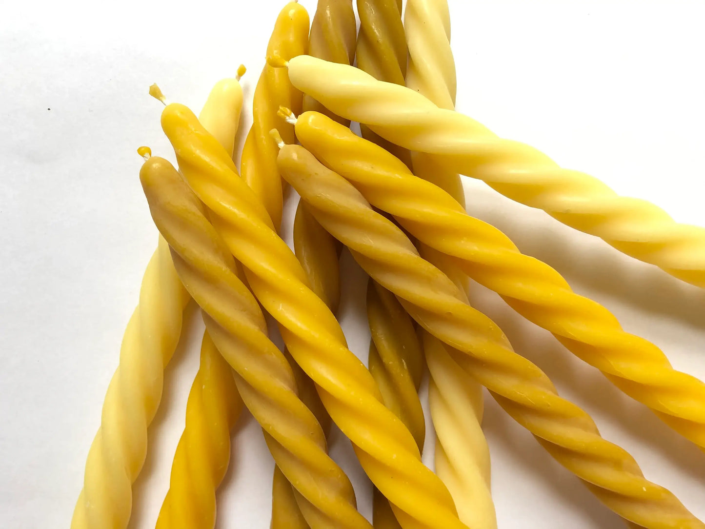 Taper candle, Dinner candle,Twisted taper,Beeswax tapers: 5 candles