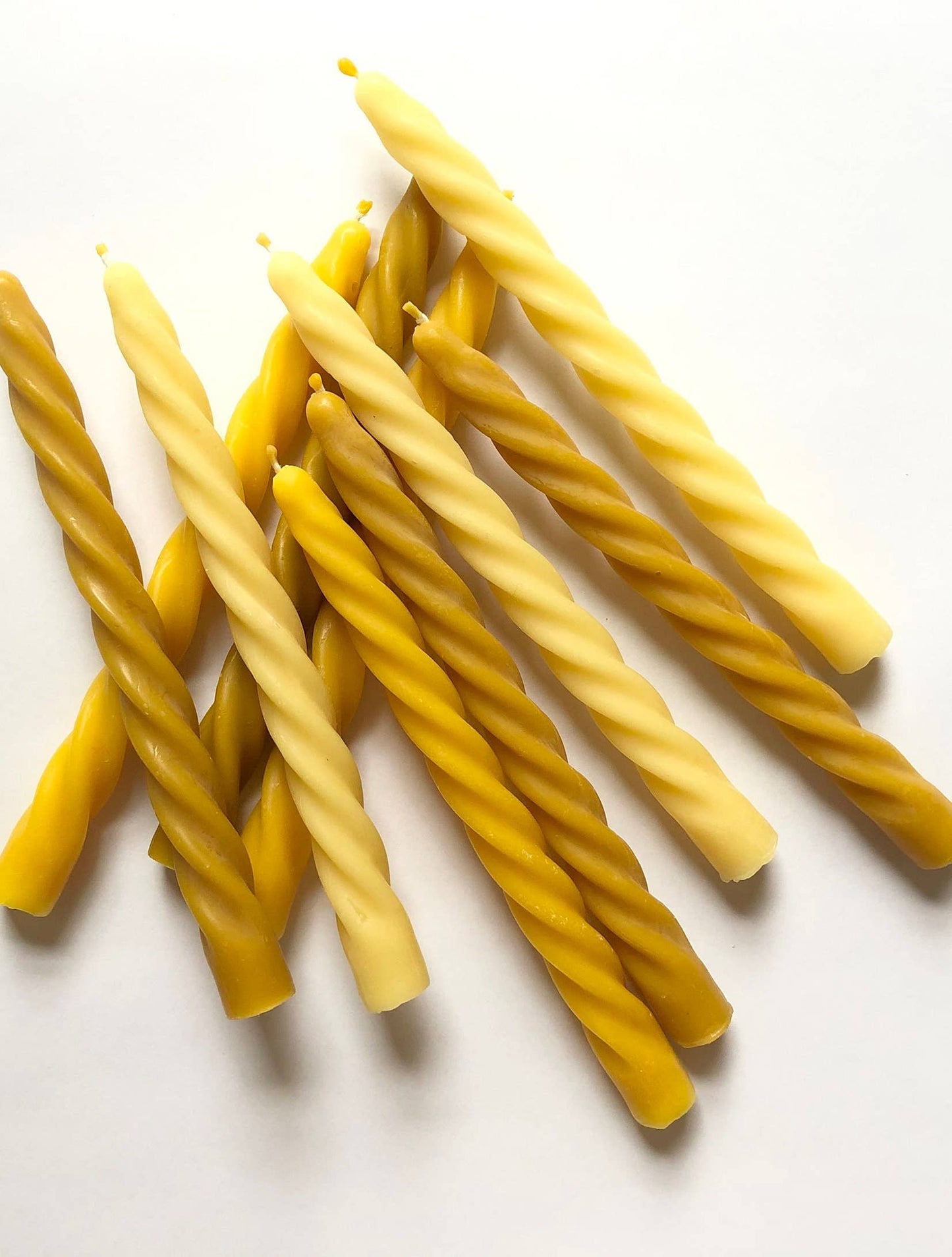 Taper candle, Dinner candle,Twisted taper,Beeswax tapers: 5 candles